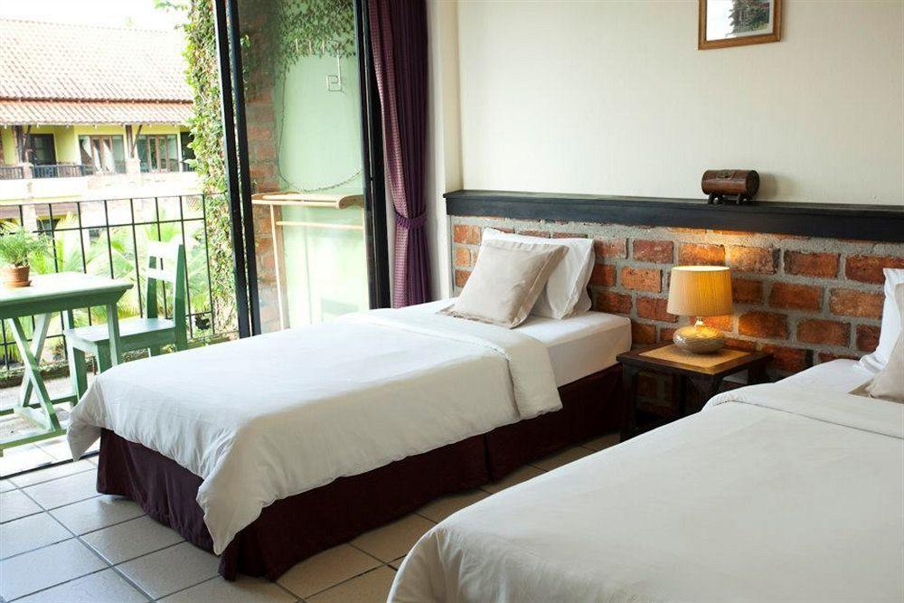 Khaolak Tony Lodge Khao Lak Exterior photo