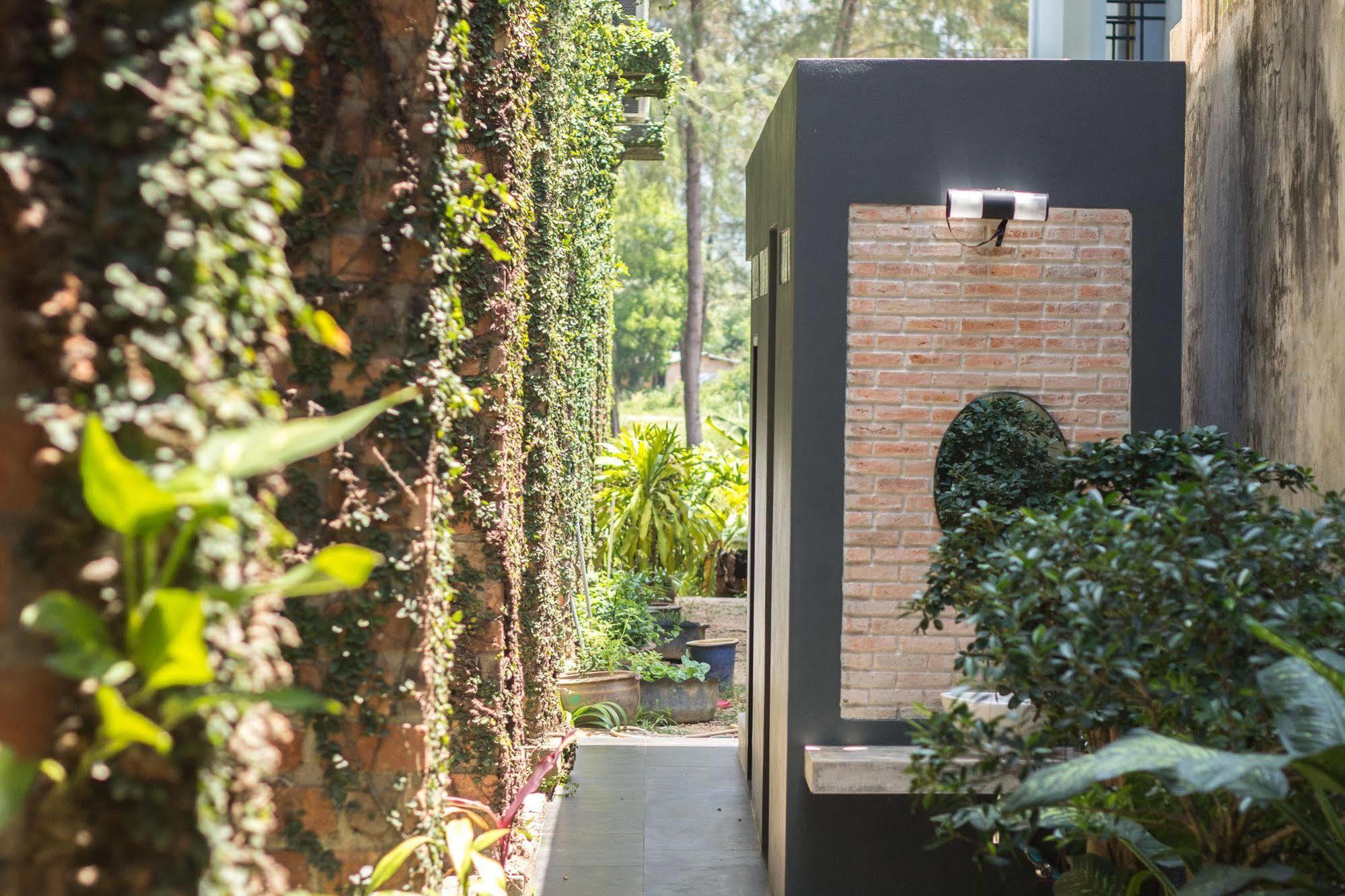 Khaolak Tony Lodge Khao Lak Exterior photo